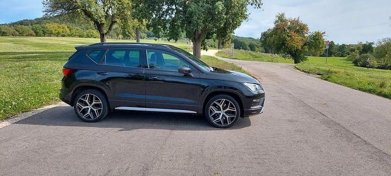 Schwarz Gebraucht 2019 Seat Ateca FR SUV | 20.499 € (Fairer Preis) - Bild 1/4