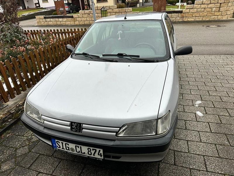 Silber Gebraucht 1997 Peugeot 306 Limousine | 1.234 € (Fairer Preis) - Bild 1/4