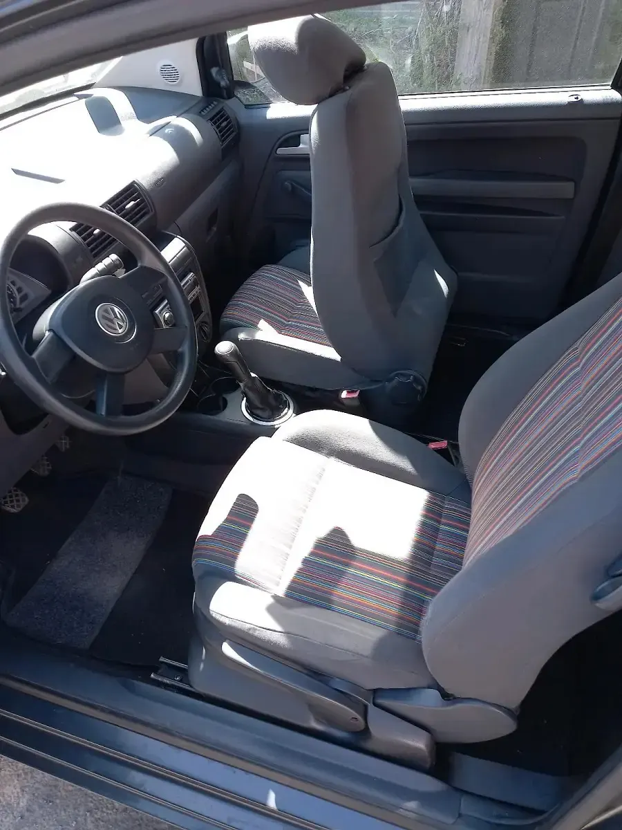 Gebraucht VW Fox 54 PS (39 kW) 2006 Grau Kleinwagen