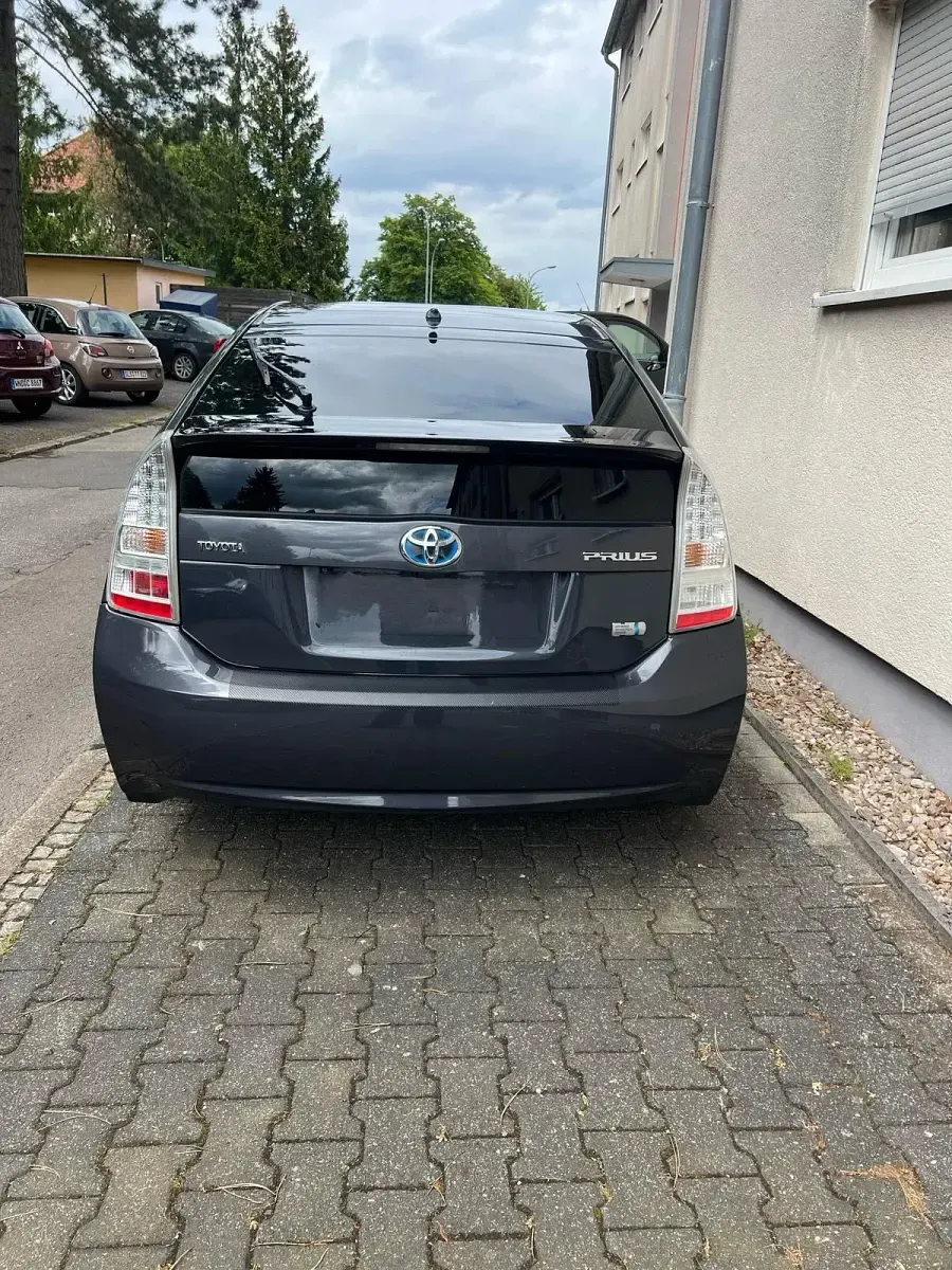 Gebraucht Toyota Prius Executive 136 PS (100 kW) 2010 Andere farben Kleinwagen