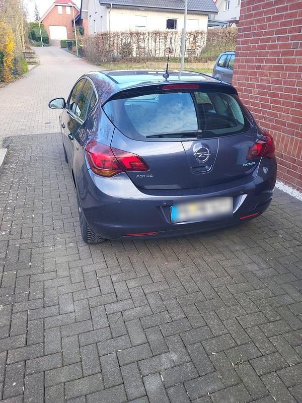 Gebraucht Opel Astra Eco 100 PS (73 kW) 2010 Grau Kleinwagen