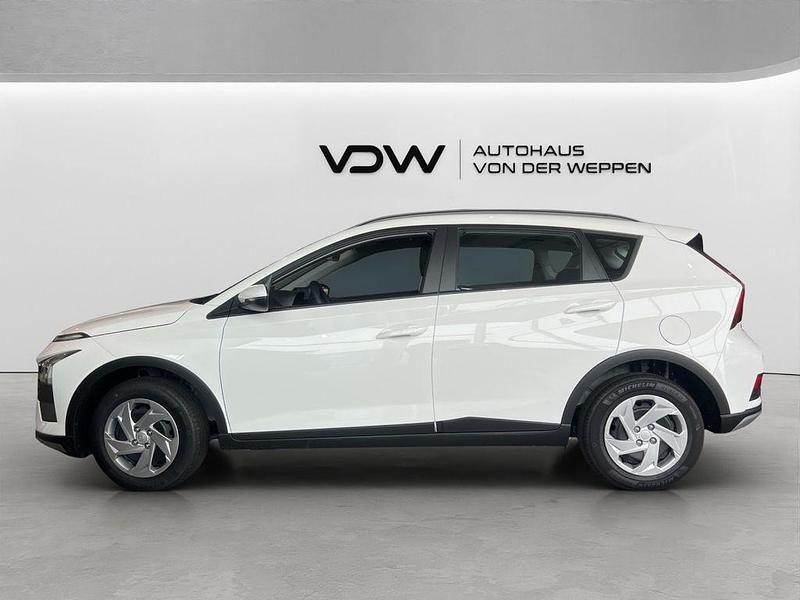 Neu Hyundai Bayon Select 101 PS (74 kW) 2025 Weiß SUV