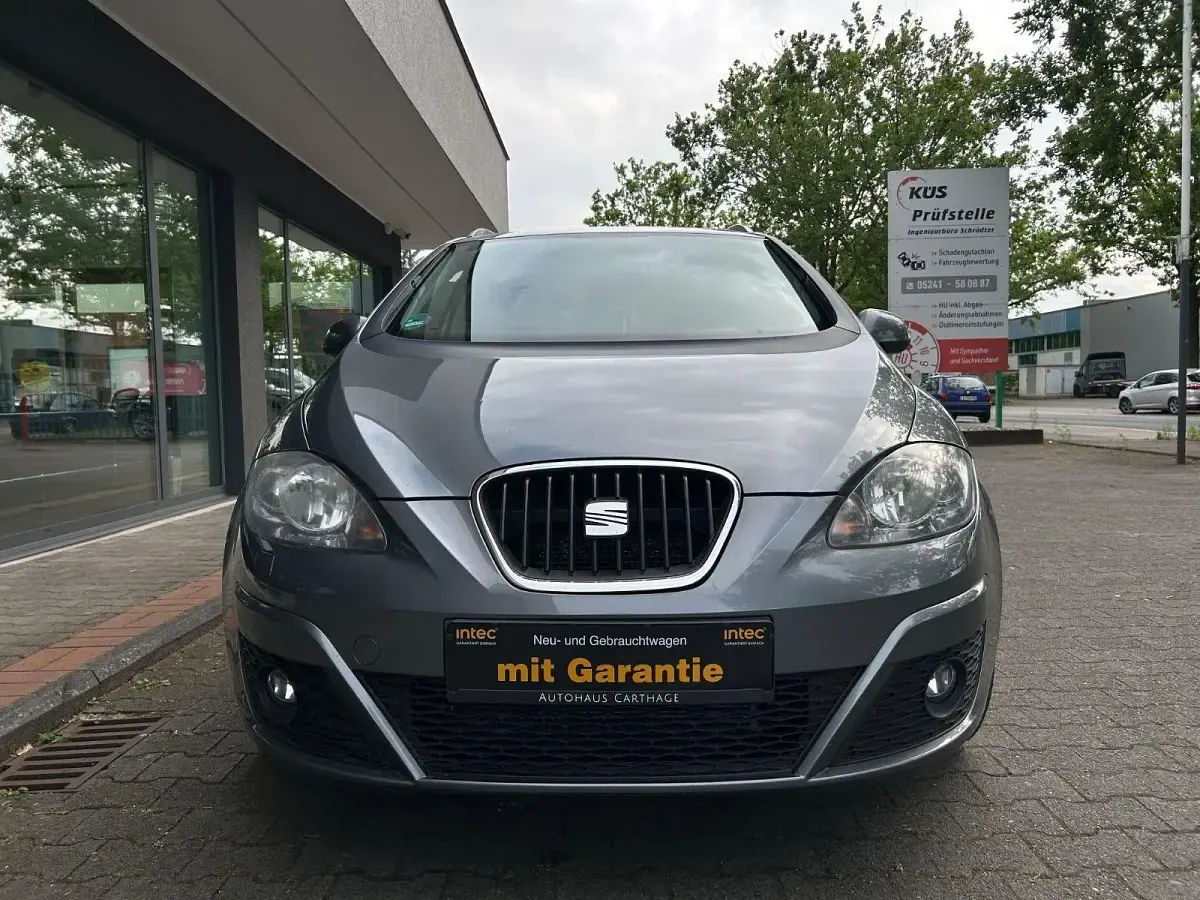 Gebraucht Seat Altea XL Copa 125 PS (91 kW) 2013 Grau Van / Kleinbus