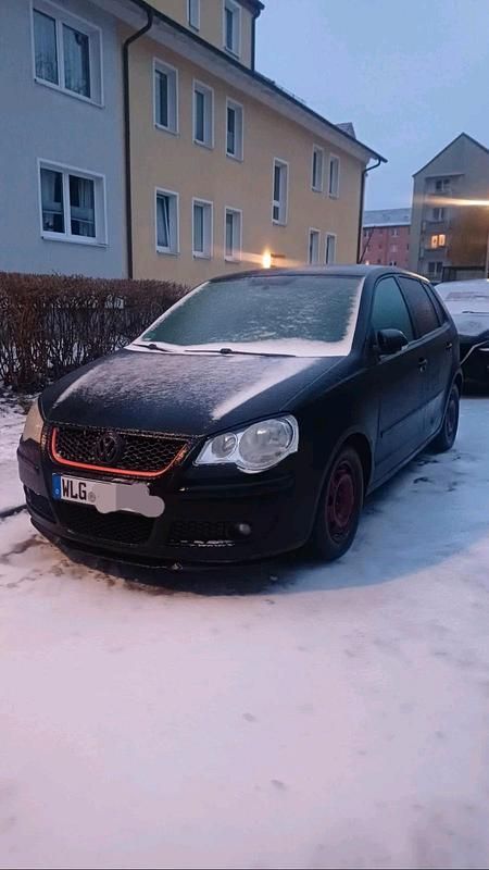 Gebraucht VW Polo 64 PS (47 kW) 2006 Schwarz Kleinwagen