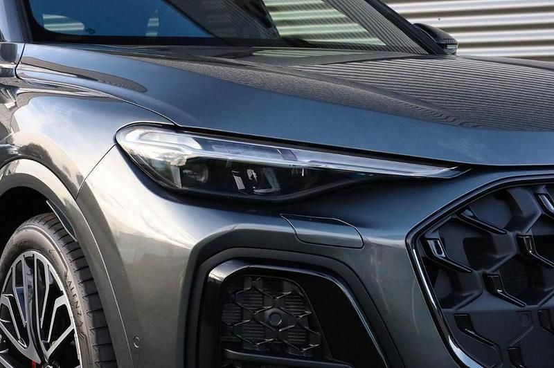 Gebraucht Audi SQ5 367 PS (269 kW) 2026 Grau SUV