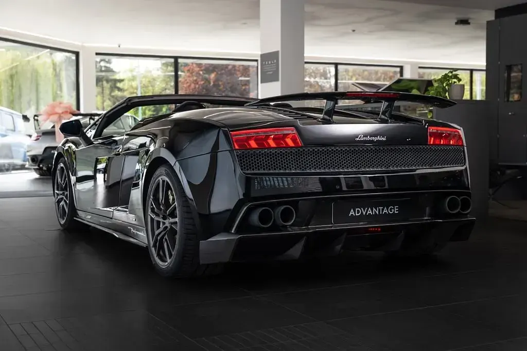 Gebraucht Lamborghini Gallardo 570 PS (419 kW) 2014 Schwarz Cabrio