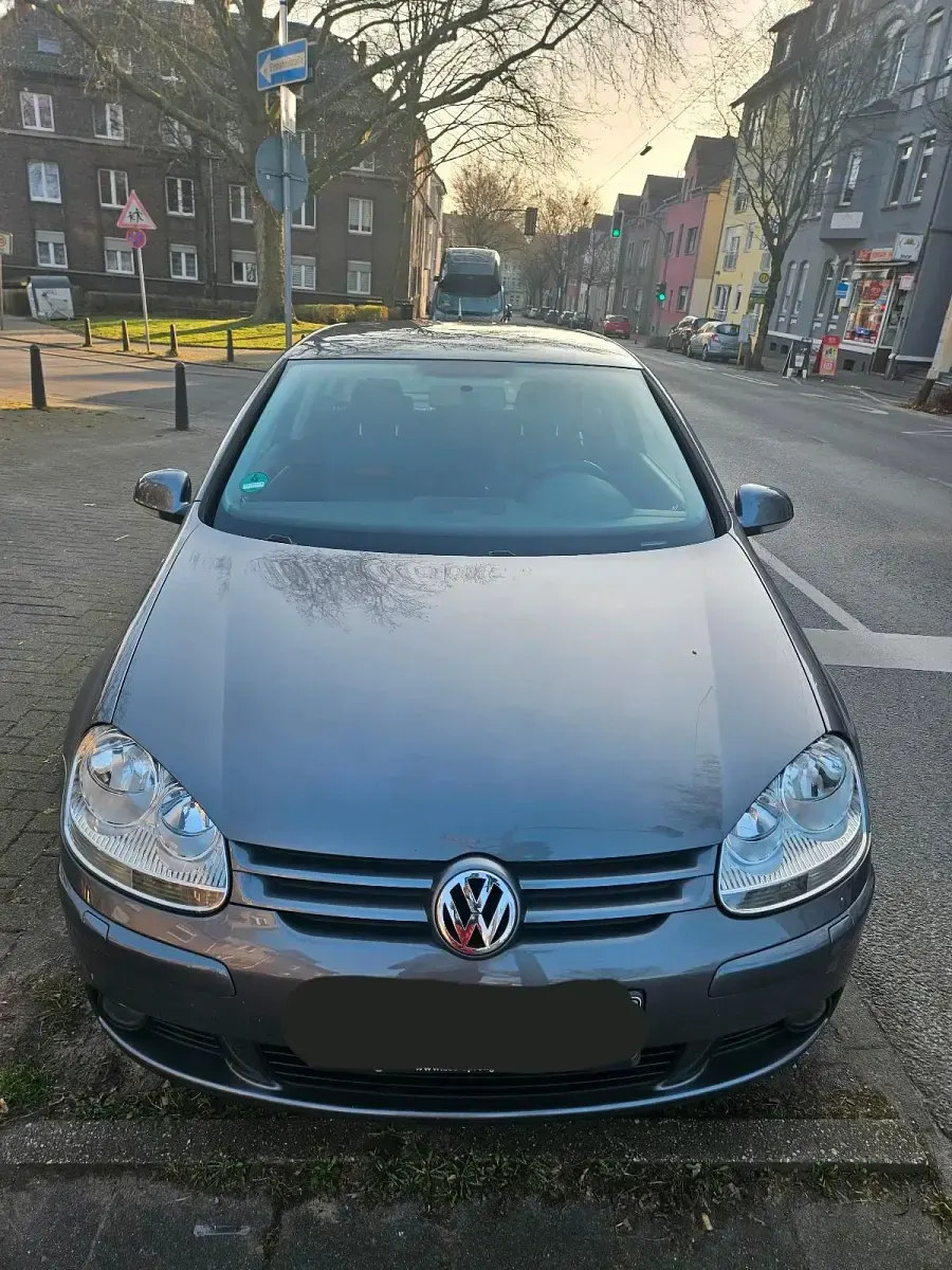 Gebraucht VW Golf V Sportline 75 PS (55 kW) 2006 Grau Kleinwagen