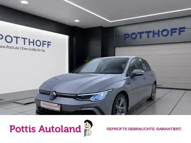 Gebraucht VW Golf VIII R-line 131 PS (96 kW) 2022 Limousine