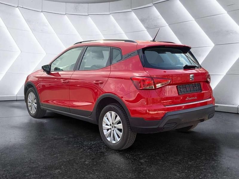 Gebraucht Seat Arona Style 95 PS (69 kW) 2023 Reinrot SUV