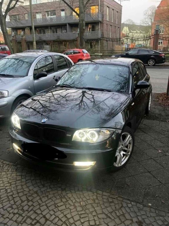 Schwarz Gebraucht 2008 BMW 118 Sport Line Kleinwagen | 1.400 € (Superpreis) - Bild 1/4