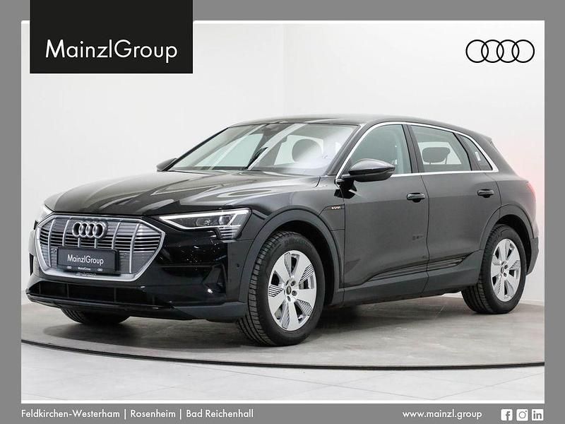 Second-hand Audi e-tron 230 kW (313 CP) 2022 Negru SUV