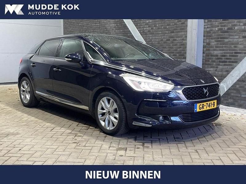 Blau Gebraucht 2015 DS Automobiles DS5 Business Kleinwagen | 8.397 € (Fairer Preis) - Bild 1/4