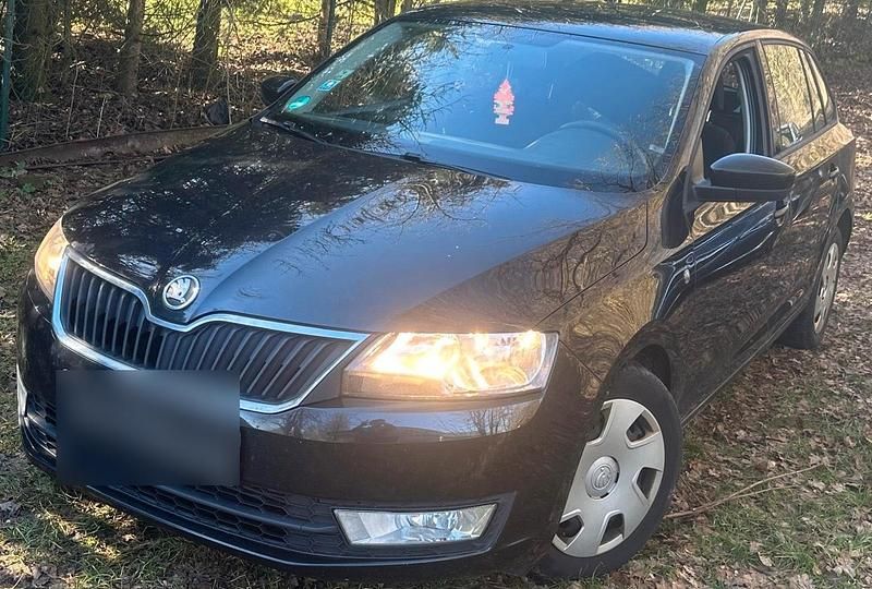 Gebraucht Skoda Rapid 90 PS (66 kW) 2014 Schwarz Kleinwagen