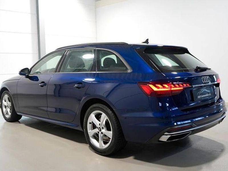 Gebraucht Audi A4 Ambiente 163 PS (119 kW) 2023 Blau Kombi