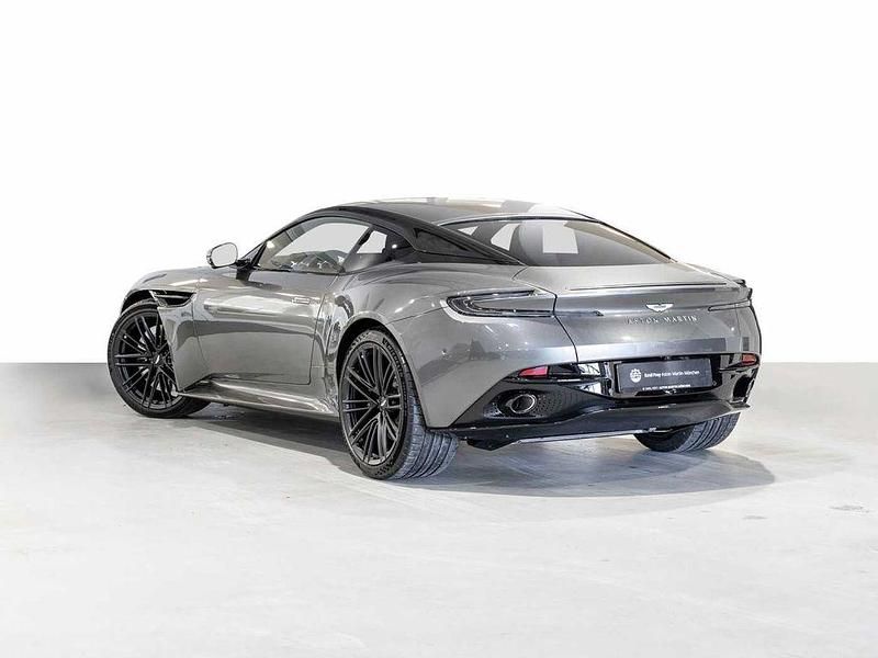 Neu Aston Martin DB12 680 PS (500 kW) 2026 Magnetic silver Coupé