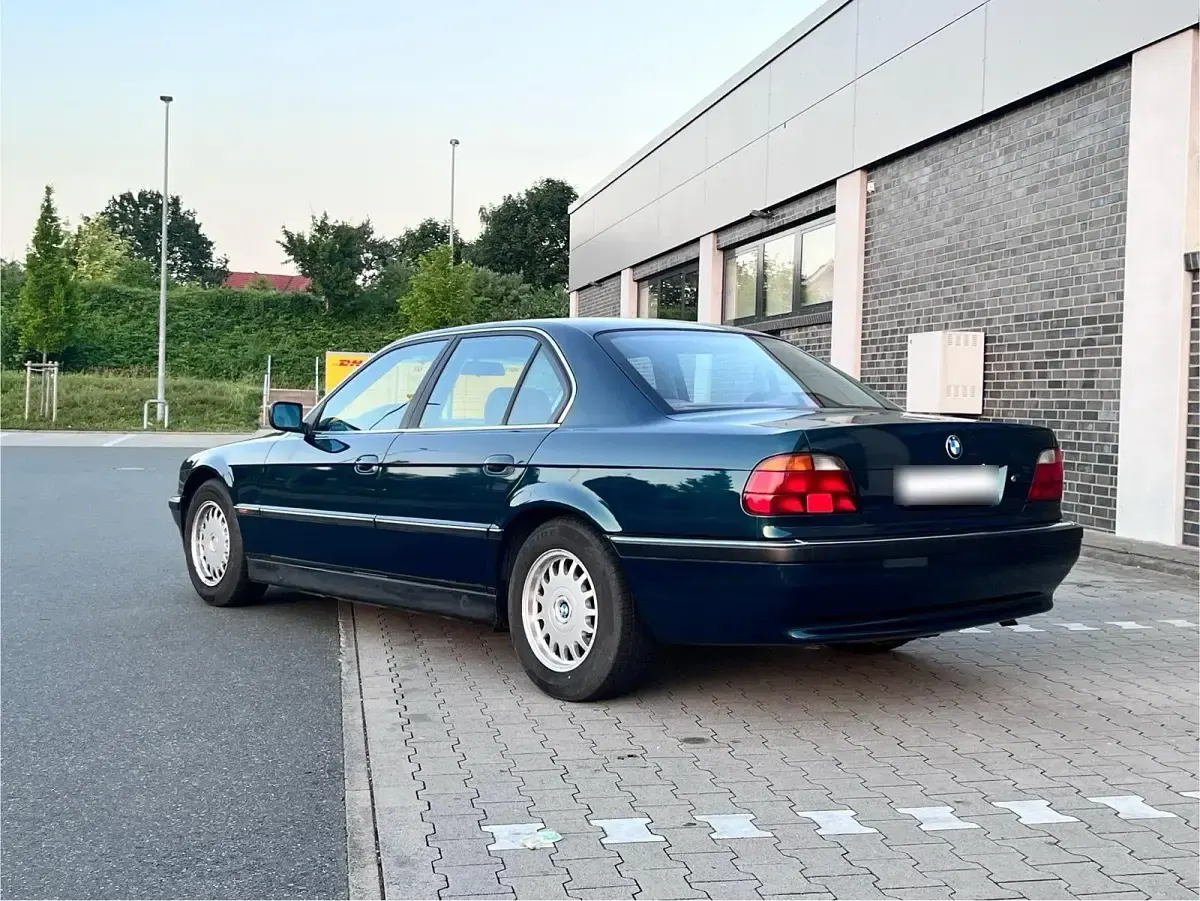 Gebraucht BMW 728 193 PS (141 kW) 1998 Grün Limousine