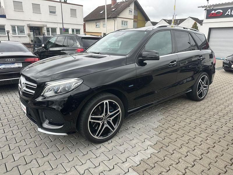Schwarz Gebraucht 2017 Mercedes GLE500 AMG line SUV | 27.900 € (Fairer Preis) - Bild 1/4