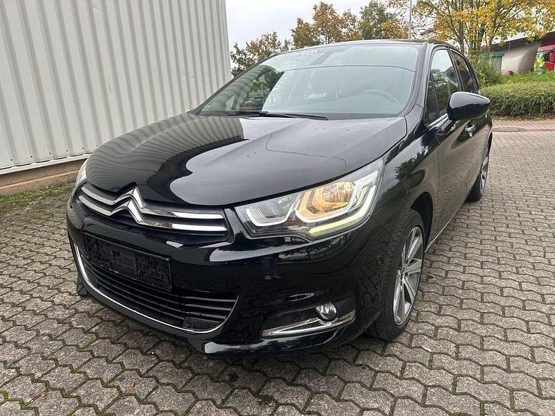Gebraucht Citroën C4 Shine 131 PS (96 kW) 2016 Schwarz Limousine