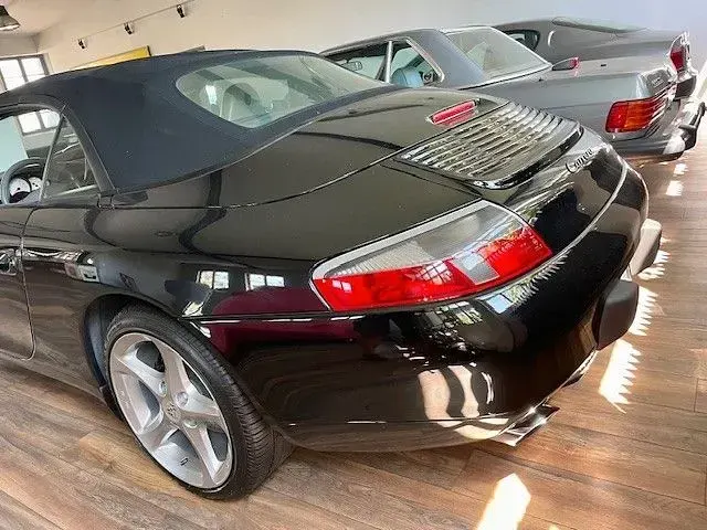 Gebraucht Porsche 911 Carrera Cabriolet 300 PS (220 kW) 2000 Schwarz Cabrio