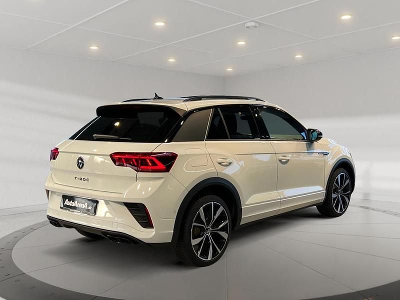 Gebraucht VW T-Roc R-line 150 PS (110 kW) 2024 Pure white SUV