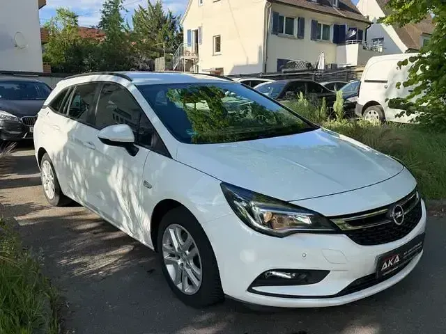 Używany Opel Astra Edition 136 KM (100 kW) 2019 Kombi