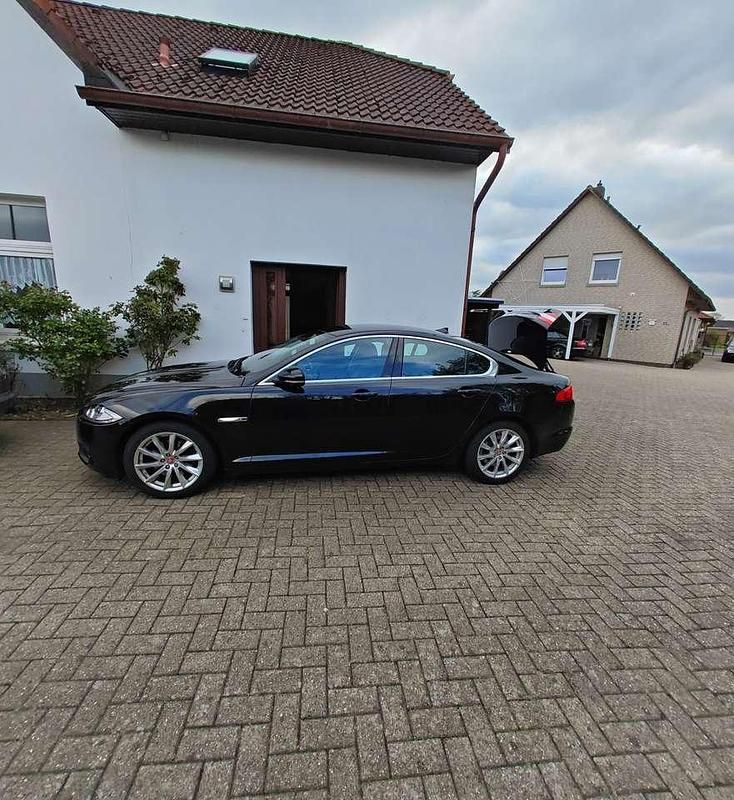Gebraucht Jaguar XF 200 PS (147 kW) 2014 Limousine