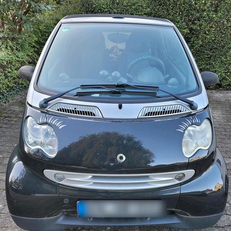 Schwarz Gebraucht 2006 Smart ForTwo Cabrio Cabrio | 3.200 € - Bild 1/4