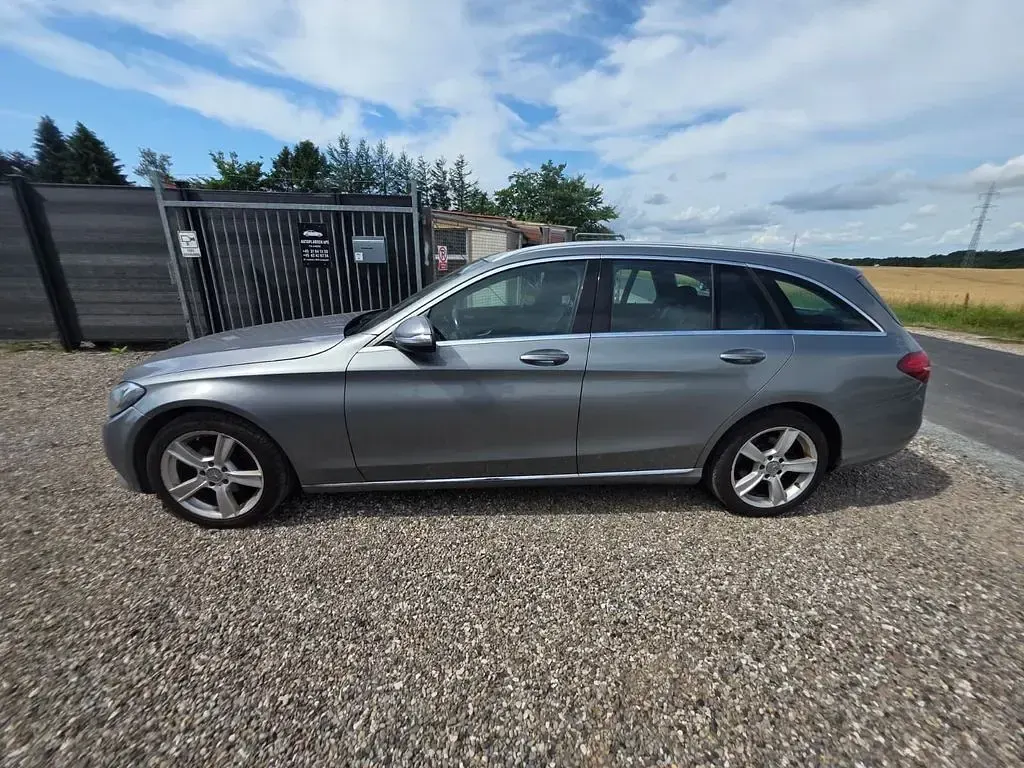 Gebraucht Mercedes C200 136 PS (100 kW) 2014 Silber Kombi