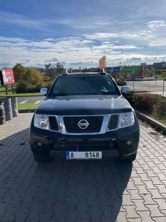 Schwarz Gebraucht 2013 Nissan Navara Abholung | 8.990 € (Superpreis) - Bild 1/4