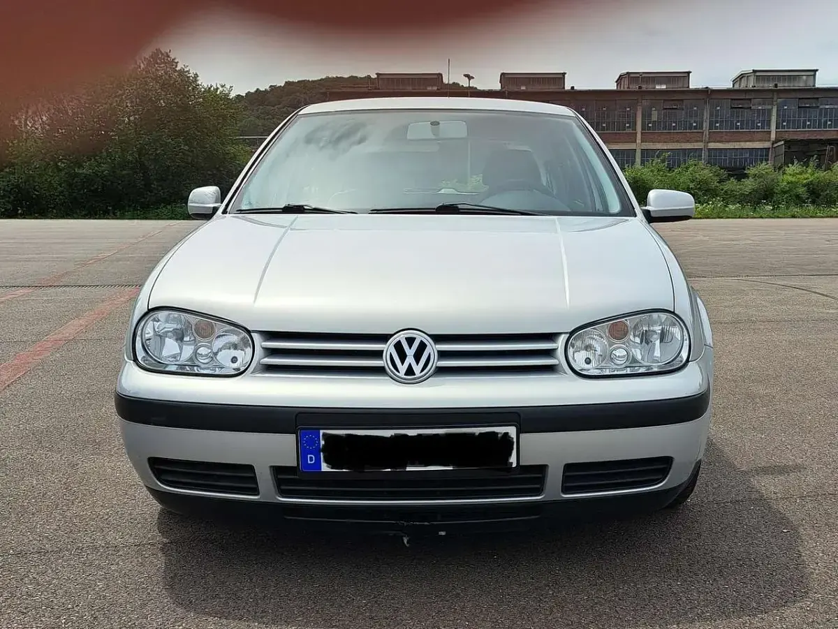 Gebraucht VW Golf III 101 PS (74 kW) 1999 Silber Limousine