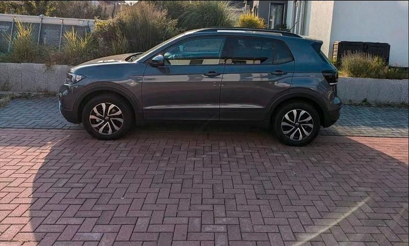 Gebraucht VW T-Cross Active 95 PS (69 kW) 2022 SUV
