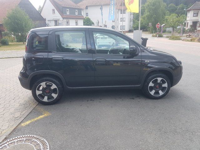 Gebraucht Fiat Panda Cross Cross 69 PS (50 kW) 2023 Schwarz Kleinwagen