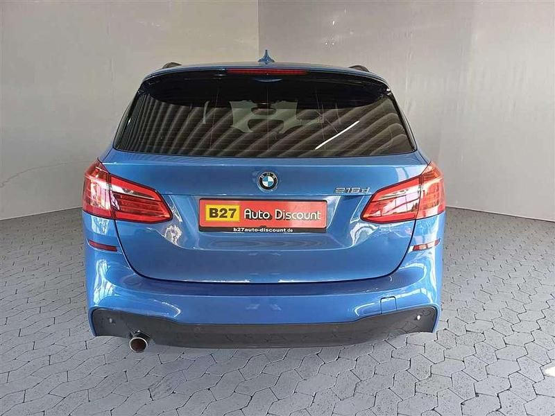 Gebraucht BMW 216 M Sport 116 PS (85 kW) 2016 Estorilblau metallic Van / Kleinbus