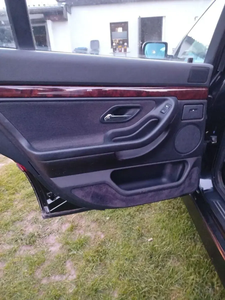 Gebraucht BMW 728 193 PS (141 kW) 1996 Schwarz Limousine