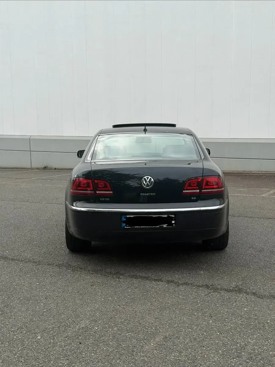 Gebraucht VW Phaeton Exclusive 245 PS (180 kW) 2014 Schwarz Limousine