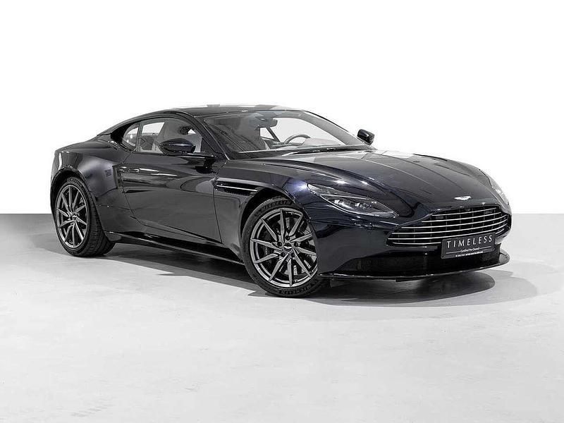 Ultramarine black Gebraucht 2022 Aston Martin DB11 Coupé | 145.888 € (Guter Preis) - Bild 1/4