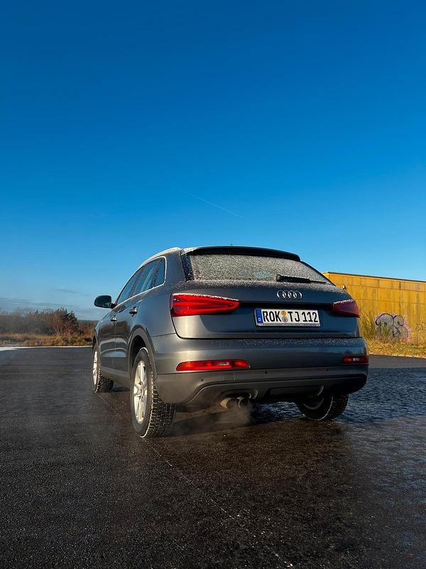 Gebraucht Audi Q3 170 PS (125 kW) 2013 Grau SUV