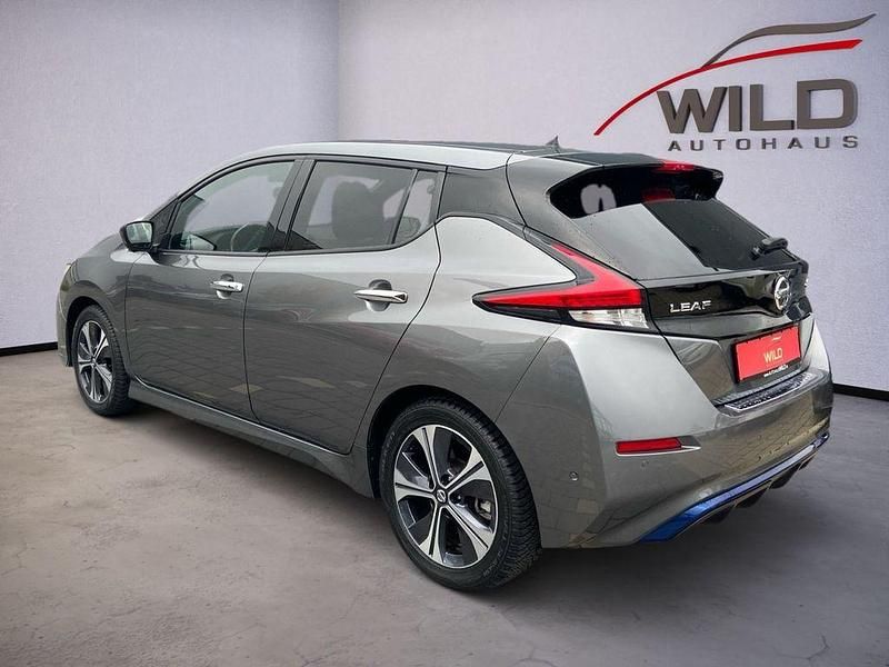 Gebraucht Nissan Leaf 360º 110 kW (150 PS) 2019 Gun metallic (m) Kleinwagen