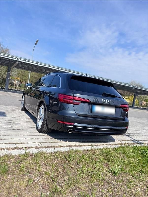 Usata Audi A4 180 CV (132 kW) 2017 Grigio Station wagon