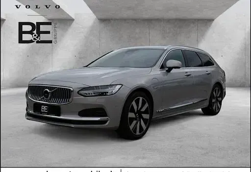 Gebraucht Volvo V90 Plus 350 PS (257 kW) 2025 Silber Kombi