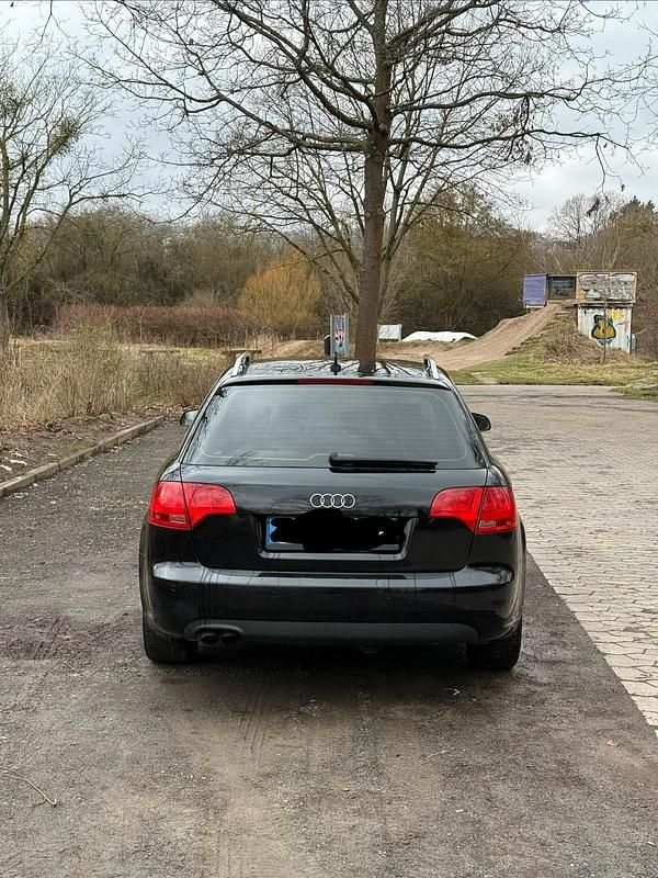Gebraucht Audi A4 140 PS (102 kW) 2006 Schwarz Kombi