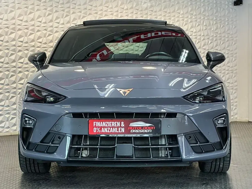 Gebraucht Cupra Leon 150 PS (110 kW) 2024 Graphengrau Limousine
