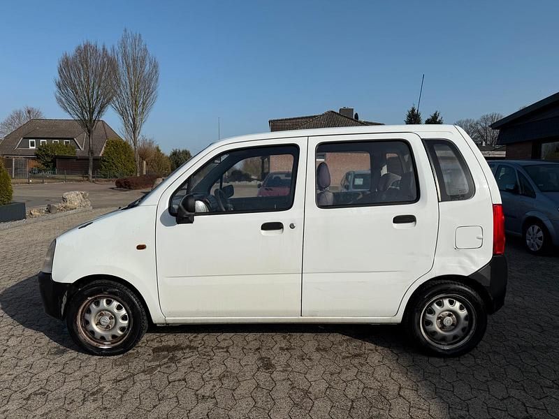 Gebraucht Opel Agila 58 PS (42 kW) 2002 Weiß Van / Kleinbus