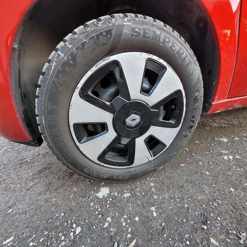 Gebraucht Renault Twingo 52 PS (38 kW) 2018 Rot Kleinwagen