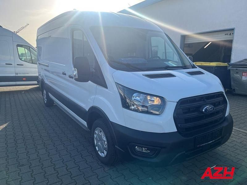 Gebraucht Ford Transit Trend 131 PS (96 kW) 2023 Frostweiß Van / Kleinbus