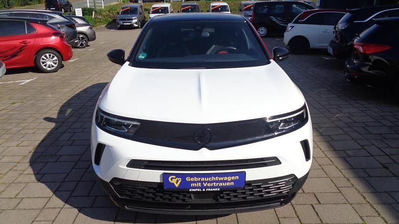 Gebraucht Opel Mokka 131 PS (96 kW) 2021 Jade weiß (uni) SUV