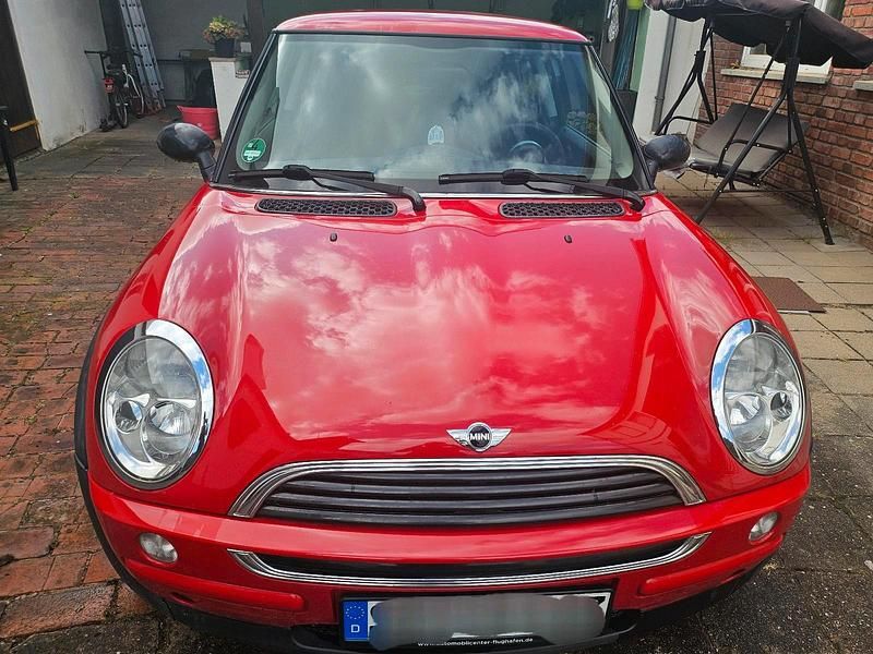 Rot Gebraucht 2002 Mini ONE Kleinwagen | 1.999 € (Fairer Preis) - Bild 1/4