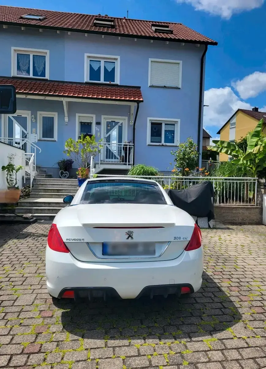 Gebraucht Peugeot 308 CC 120 PS (88 kW) 2012 Weiß Cabrio