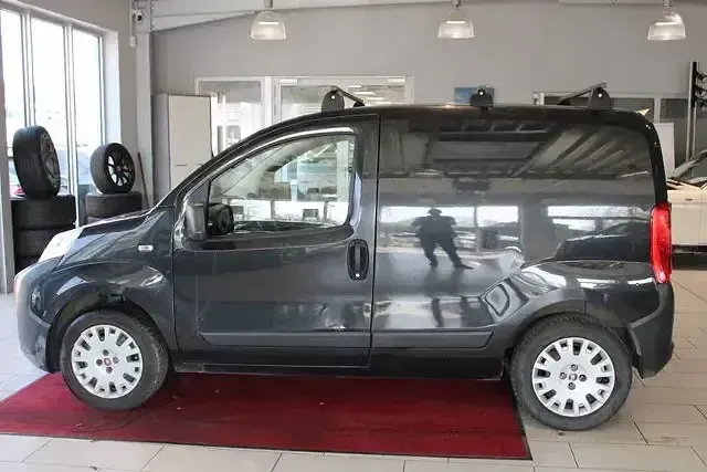 Gebraucht Fiat Fiorino 75 PS (55 kW) 2014 Colore esterno (schwarz) Van / Kleinbus