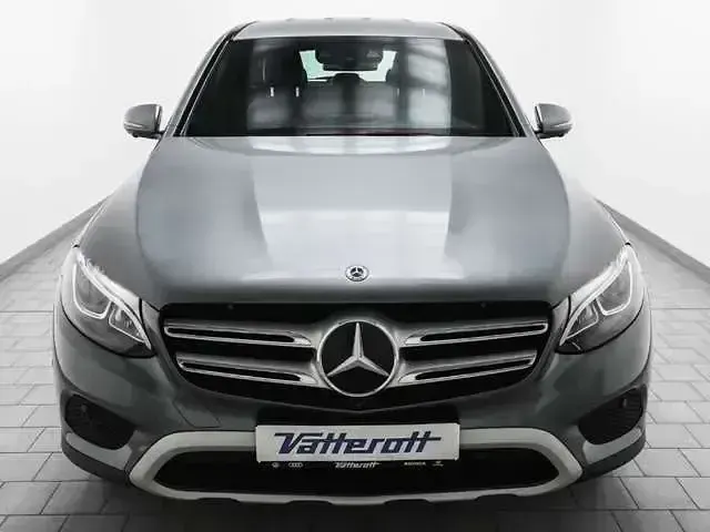 Gebraucht Mercedes GLC300 245 PS (180 kW) 2018 Grau SUV